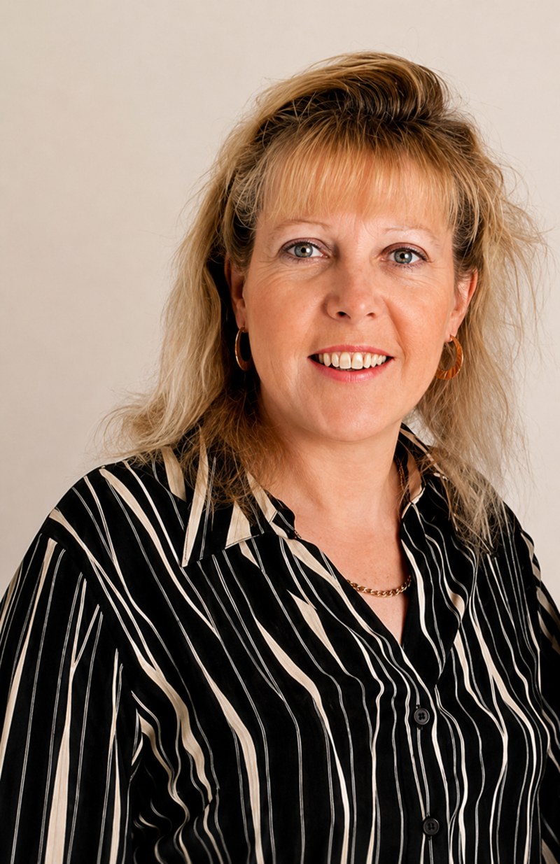 Sara Charlton